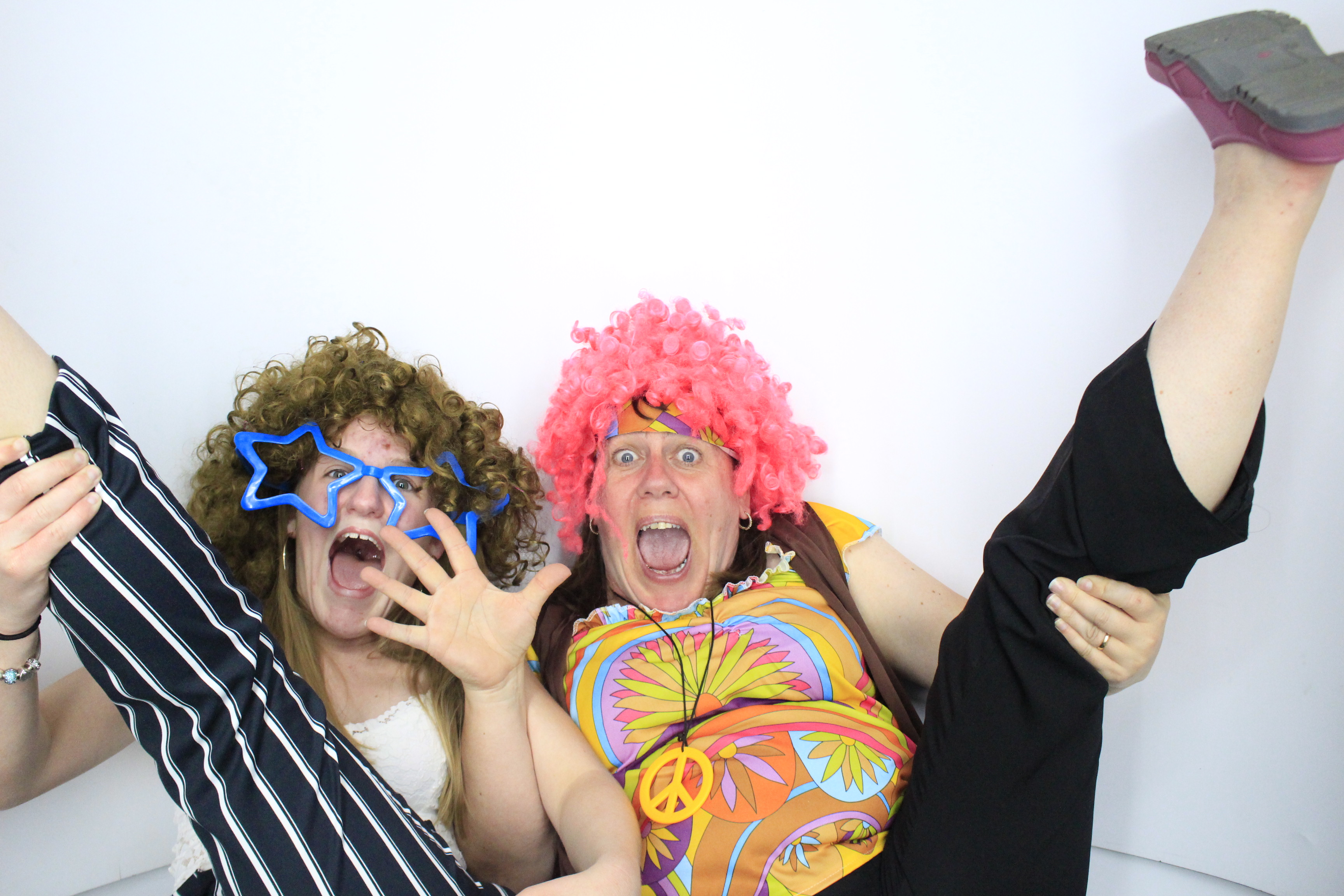 Jodie’s 40th Birthday | View more photos from the event at gallery.myphotoboothexperience.co.uk/u/MyPhotoBoothExperienceLtd/Jodie’s-40th-Birthday